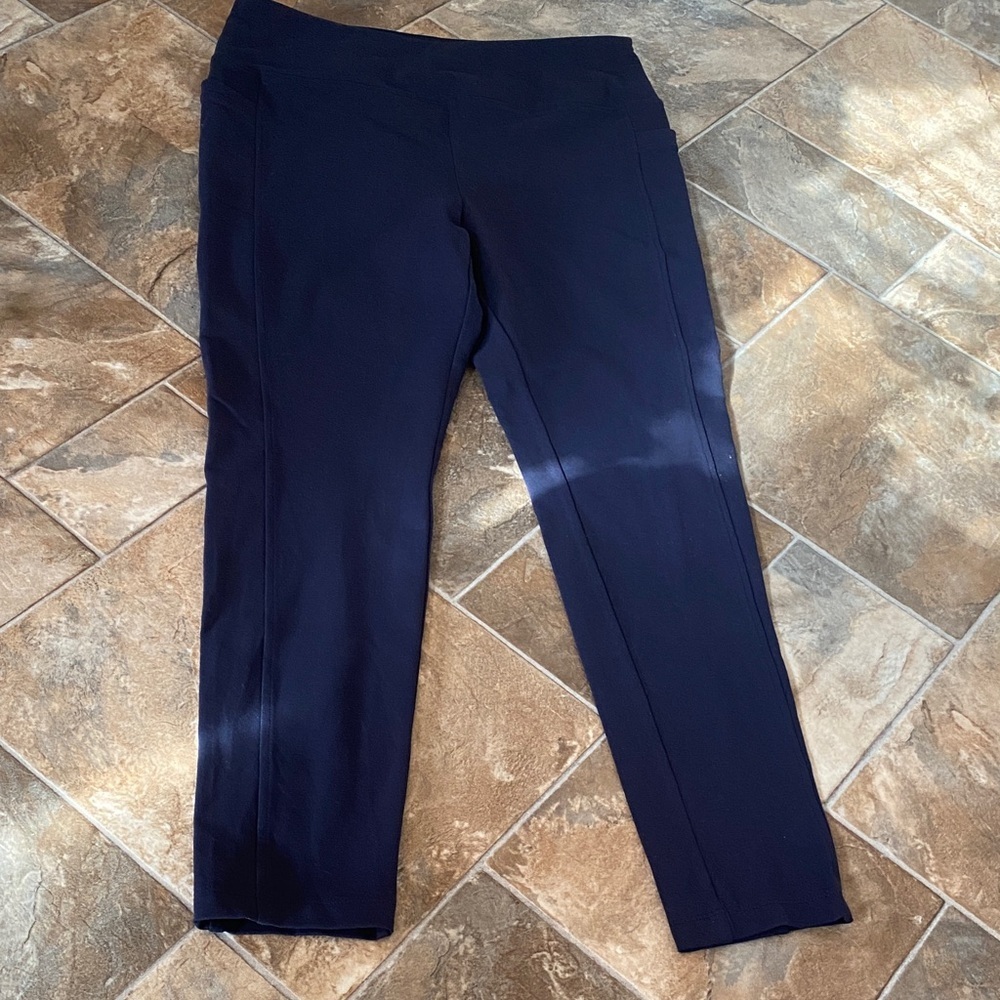 T by Talbots Women's Size Large Navy Legging with Side Pockets